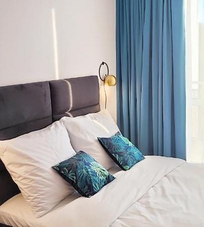 Cosmopolitan Apartament Z Bezplatnym, Prywatnym Parkingiem W Hali Garazowej Torun Bagian luar foto