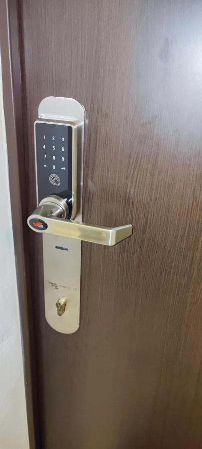 Cosmopolitan Apartament Z Bezplatnym, Prywatnym Parkingiem W Hali Garazowej Torun Bagian luar foto