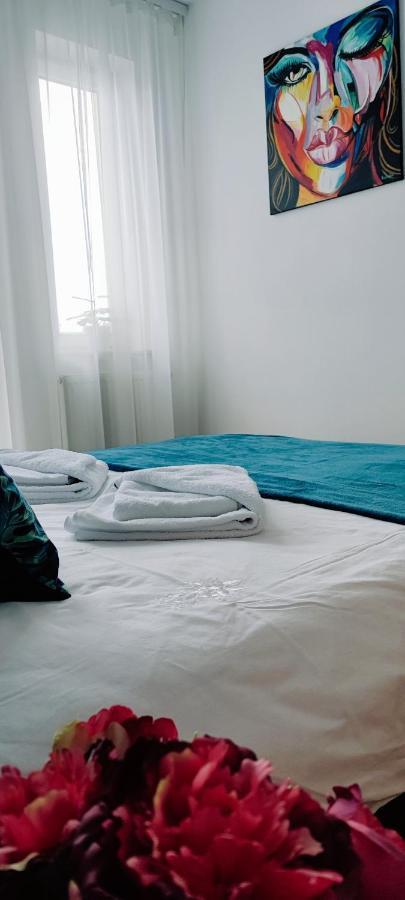 Cosmopolitan Apartament Z Bezplatnym, Prywatnym Parkingiem W Hali Garazowej Torun Bagian luar foto